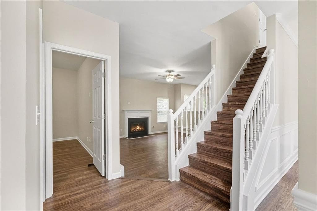 4 bedroom, 3 bathroom, 2,760 sq ft single family residence for sale at 3511 Umatilla Lane, Atlanta, GA 30331 — photo 4