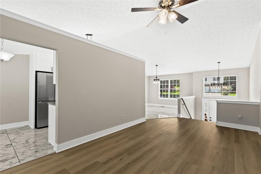 5 bedroom, 3 bathroom, 2,055 sq ft single family residence under contract at 2511 Kris Crossing, Ellenwood, GA 30294 — photo 8