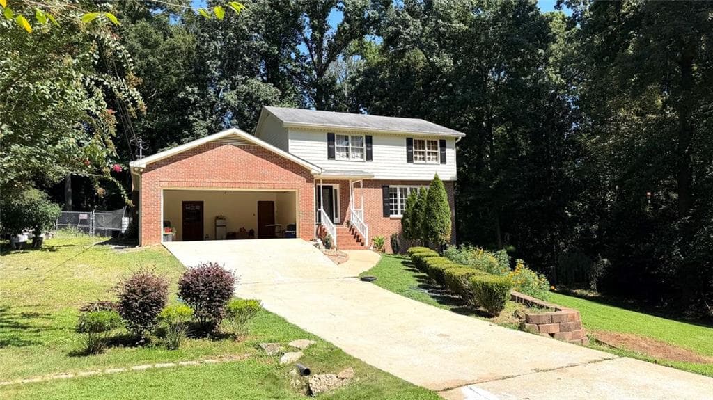 4 bedroom, 4 bathroom, 3,444 sq ft single family residence for sale at 574 Hickory Hills Court, Stone Mountain, GA 30083 — photo 5