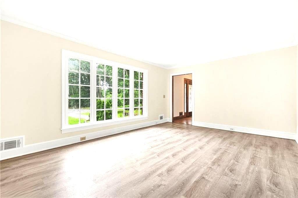 4 bedroom, 4 bathroom, 3,444 sq ft single family residence for sale at 574 Hickory Hills Court, Stone Mountain, GA 30083 — photo 6