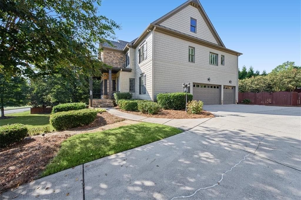 5 bedroom, 7 bathroom, 5,218 sq ft single family residence for sale at 3982 Cooks Farm Drive, Kennesaw, GA 30152 — photo 5