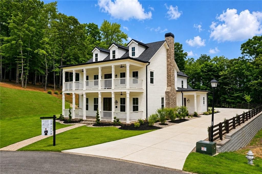 5 bedroom, 6 bathroom, 6,184 sq ft single family residence for sale at 3088 Turning Creek Trail, Dacula, GA 30019 — photo 2