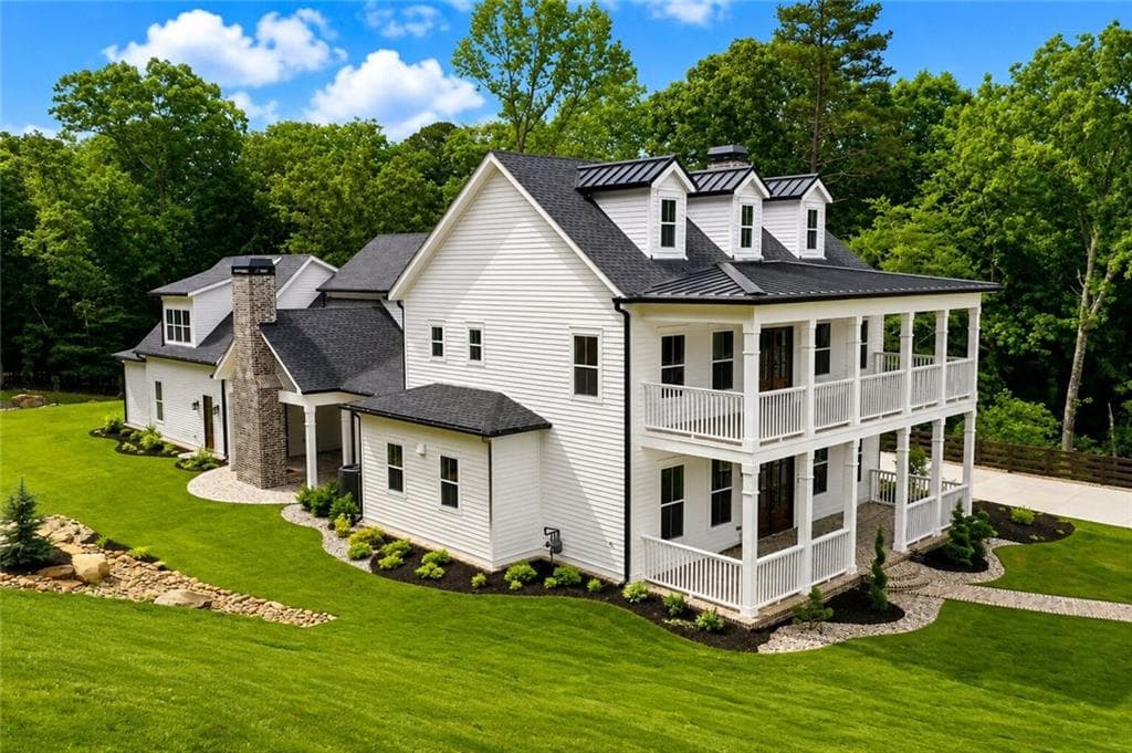 5 bedroom, 6 bathroom, 6,184 sq ft single family residence for sale at 3088 Turning Creek Trail, Dacula, GA 30019 — photo 4