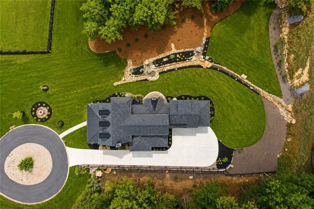 5 bedroom, 6 bathroom, 6,184 sq ft single family residence for sale at 3088 Turning Creek Trail, Dacula, GA 30019 — photo 7
