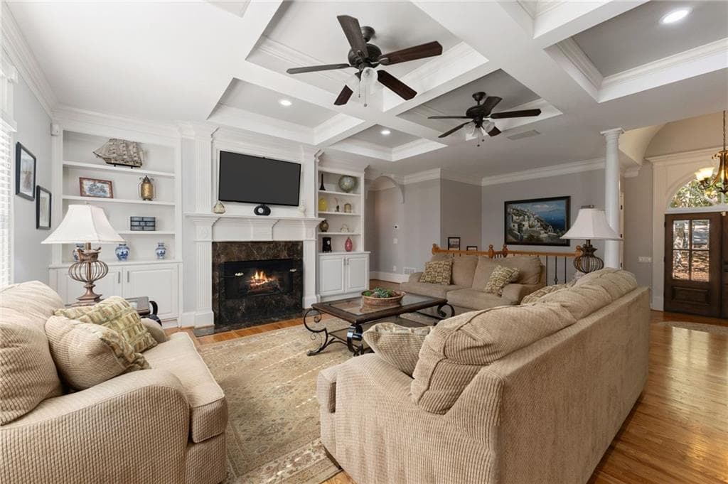 6 bedroom, 5 bathroom, 4,604 sq ft single family residence for sale at 5725 Ash Drive, Cumming, GA 30040 — photo 5