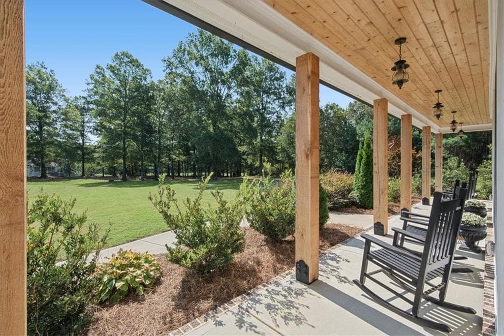 4 bedroom, 3 bathroom, 2,361 sq ft single family residence for sale at 95 Jimmie Nelson Road, Kingston, GA 30145 — photo 6