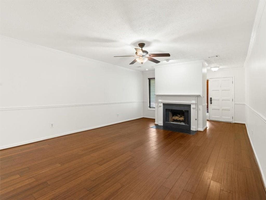 2 bedroom, 2 bathroom, 1,430 sq ft apartment for rent at 46 St Claire Lane, Atlanta, GA 30324 for $2,700 a month — photo 2