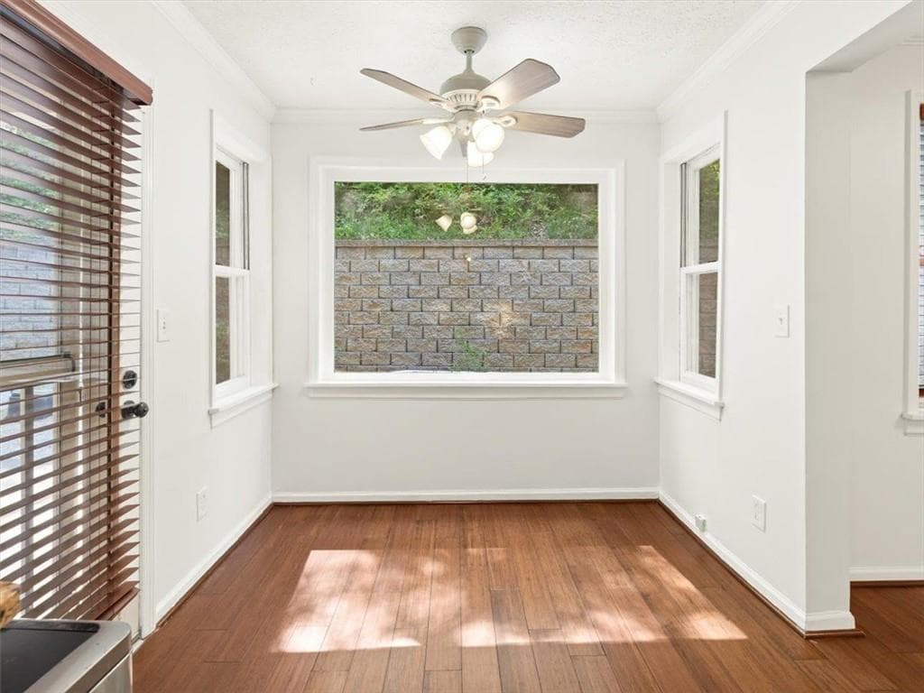 2 bedroom, 2 bathroom, 1,430 sq ft apartment for rent at 46 St Claire Lane, Atlanta, GA 30324 for $2,700 a month — photo 5