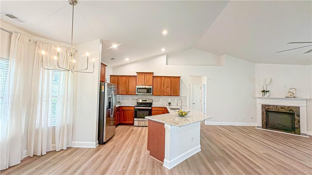 3 bedroom, 2 bathroom, 1,614 sq ft single family residence under contract at 3481 Dacite Court, South Fulton, GA 30349 — photo 6