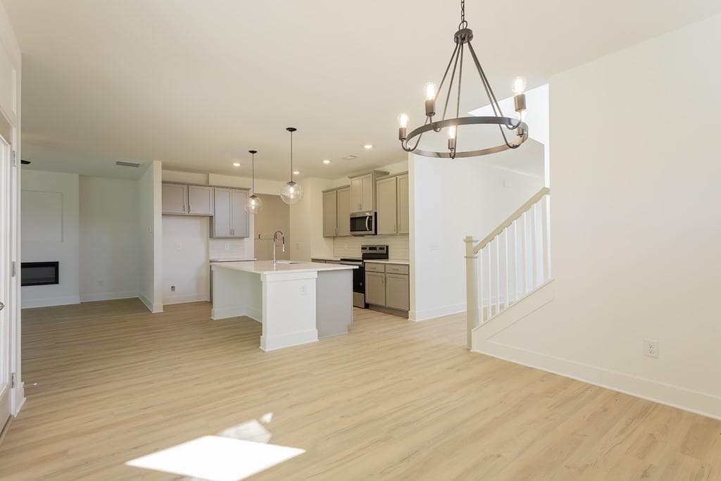 4 bedroom, 3 bathroom, 2,389 sq ft single family residence for sale at 3277 Wild Clary Court, Buford, GA 30519 — photo 8