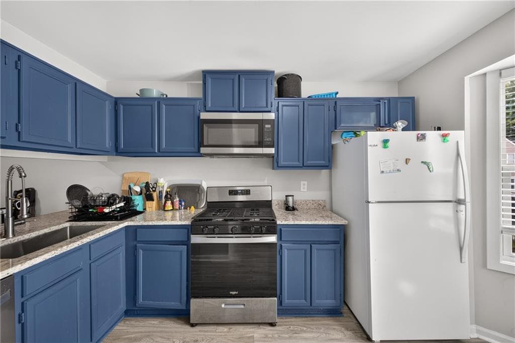1 bedroom, 2 bathroom, 1,164 sq ft townhouse for rent at 7033 Panda Lane, Austell, GA 30168 for $1,000 a month — photo 5