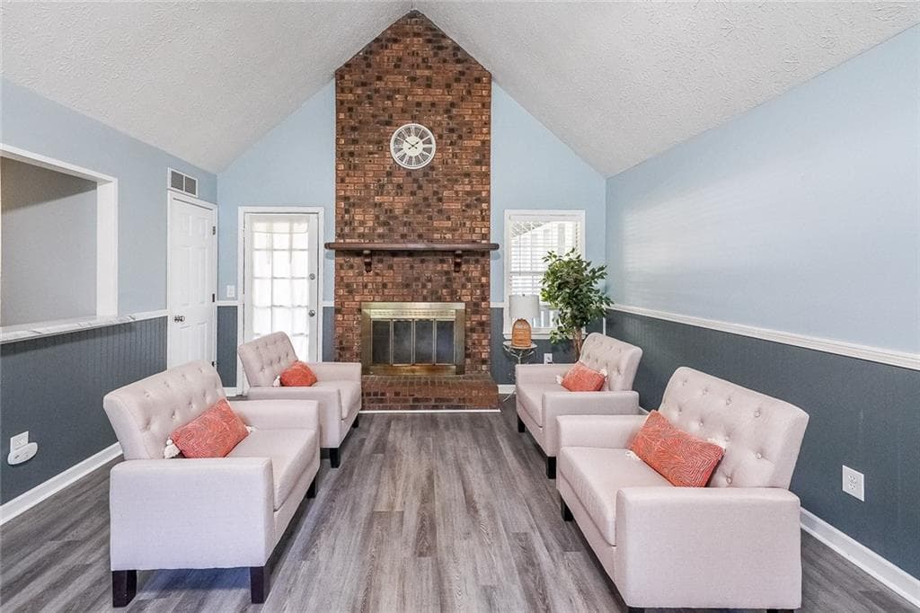3 bedroom, 2 bathroom, 1,301 sq ft single family residence for sale at 820 Bridgewater Way, Conyers, GA 30094 — photo 3