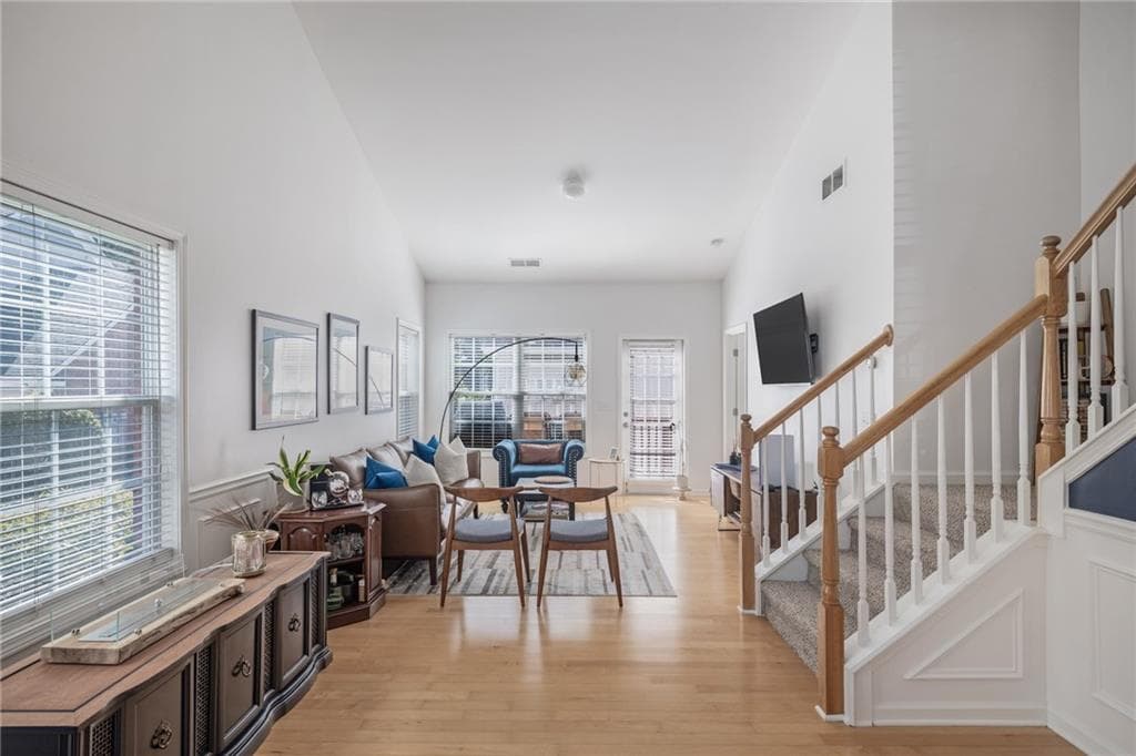 3 bedroom, 3 bathroom, 1,688 sq ft townhouse for rent at 1802 Willow Branch Lane, Kennesaw, GA 30152 for $3,150 a month — photo 4