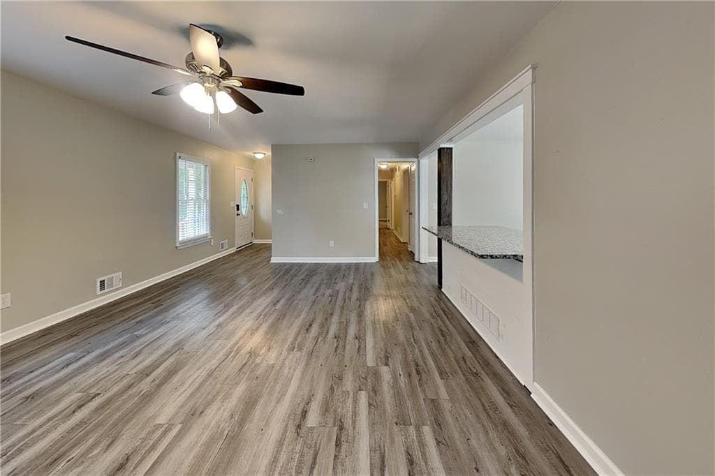 3 bedroom, 2 bathroom, 2,120 sq ft single family residence for rent at 287 Jamie Drive, Hiram, GA 30141 for $1,800 a month — photo 3