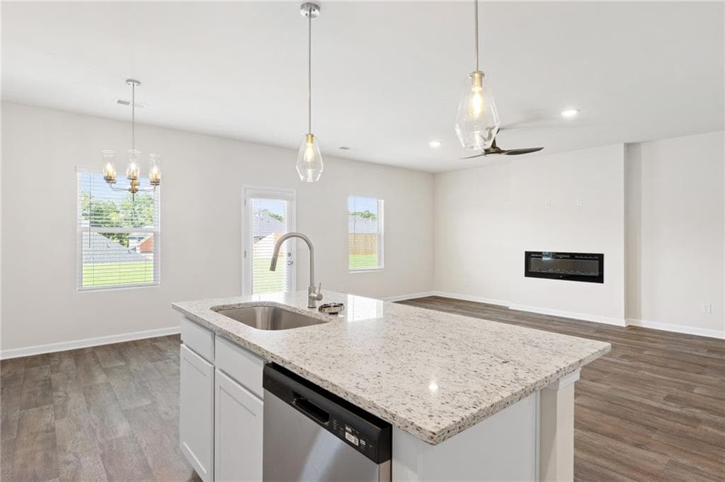 4 bedroom, 3 bathroom, 2,550 sq ft single family residence for sale at 61 FAULKNER Circle, Social Circle, GA 30025 — photo 10