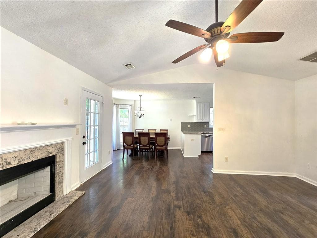 3 bedroom, 2 bathroom, 1,270 sq ft single family residence for rent at 245 Crofton Ridge, Bethlehem, GA 30620 for $1,900 a month — photo 7