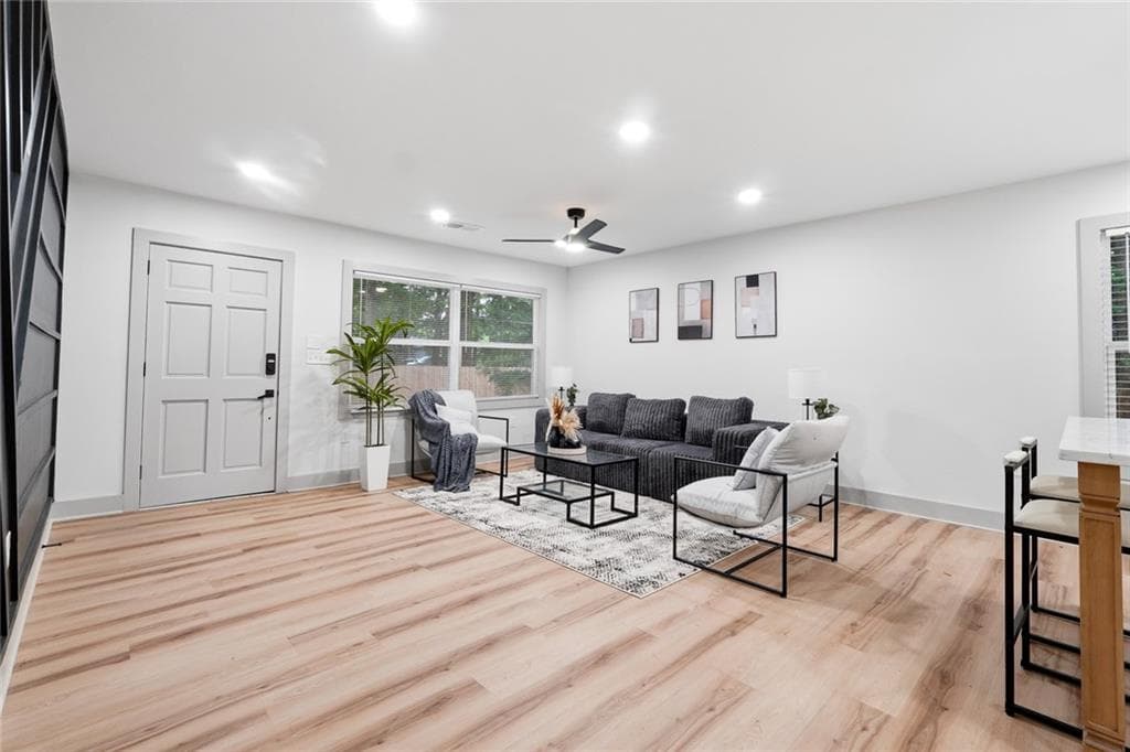 3 bedroom, 2 bathroom, 1,254 sq ft single family residence for sale at 2131 HOLLY HILL Drive, Decatur, GA 30032 — photo 6