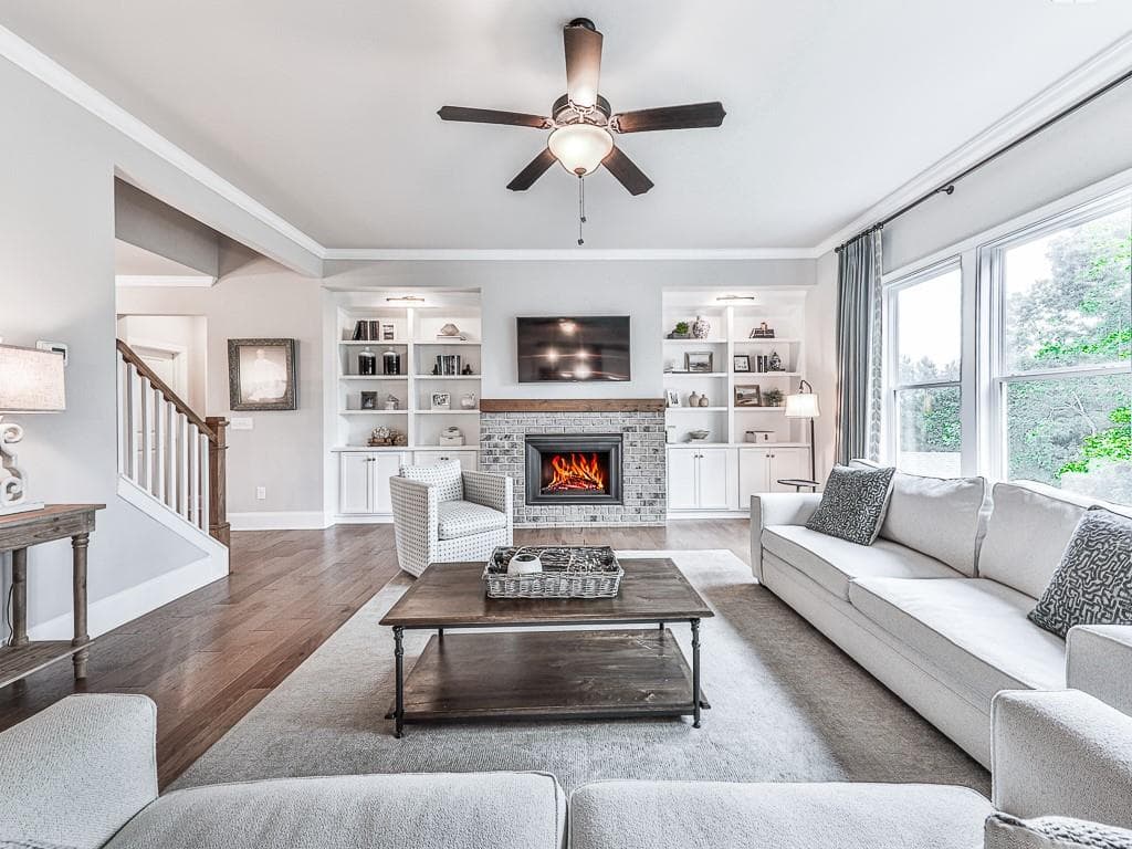 5 bedroom, 4 bathroom, 5,182 sq ft single family residence under contract at 266 Fountain Oak Way, Canton, GA 30114 — photo 8