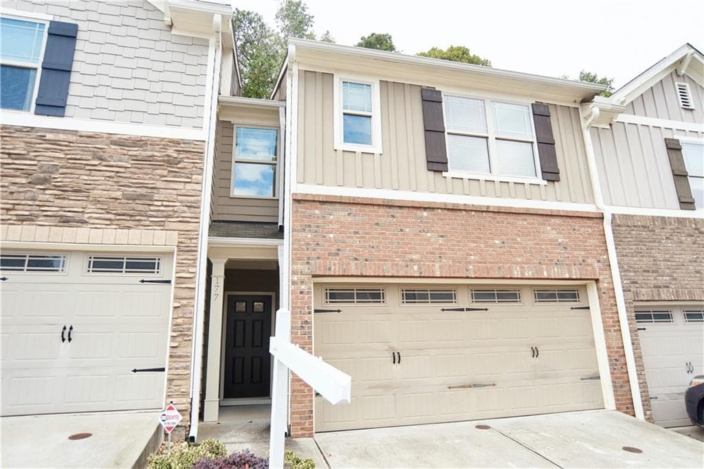 3 bedroom, 3 bathroom, 1,794 sq ft townhouse for sale at 177 Townview Drive, Woodstock, GA 30189 — photo 4