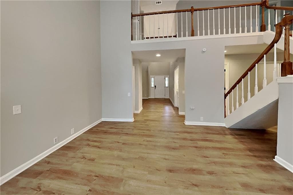4 bedroom, 3 bathroom, 3,392 sq ft single family residence for rent at 1947 Hunters Bend Court, Marietta, GA 30062 for $3,775 a month — photo 2