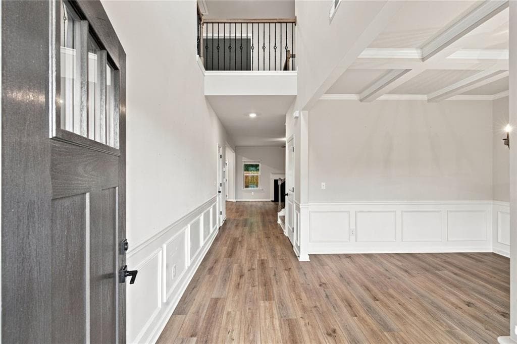 5 bedroom, 3 bathroom, 3,141 sq ft single family residence under contract at 4806 Sultanta Way, Atlanta, GA 30331 — photo 2