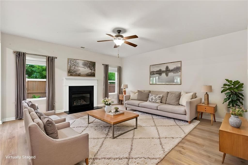 5 bedroom, 3 bathroom, 3,141 sq ft single family residence under contract at 4806 Sultanta Way, Atlanta, GA 30331 — photo 6