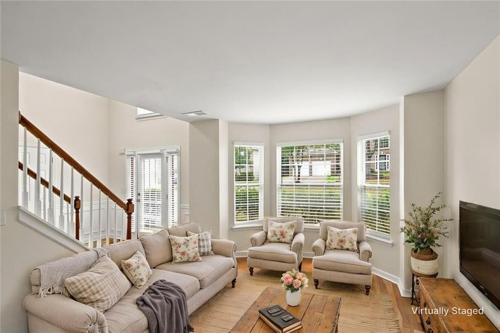 4 bedroom, 3 bathroom single family residence under contract at 5073 Laythan Jace Court Court, Snellville, GA 30039 — photo 5