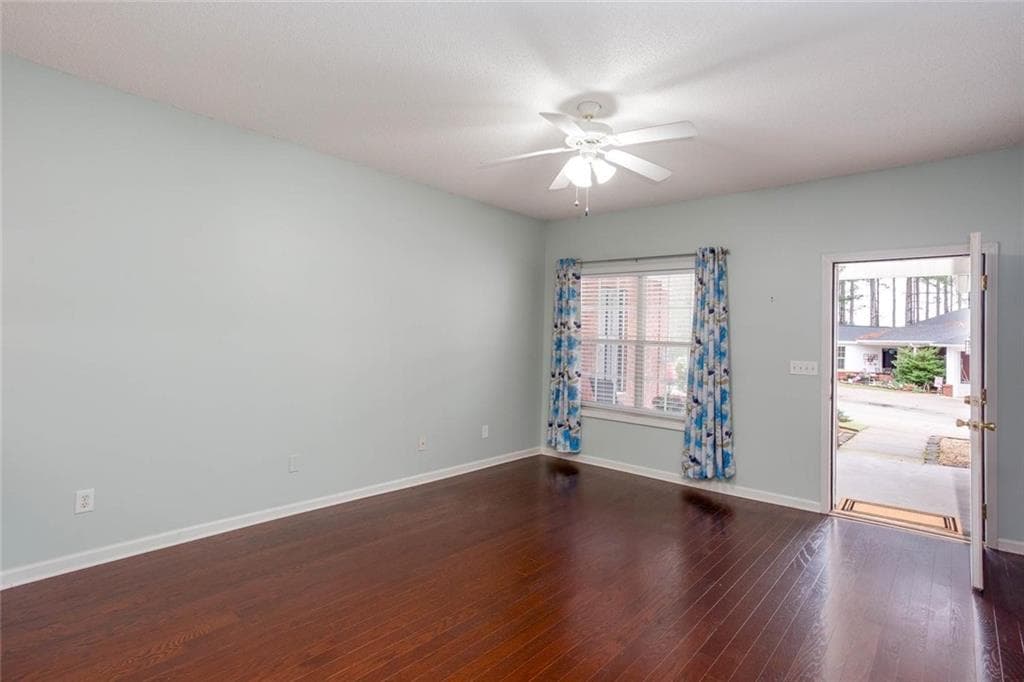 2 bedroom, 2 bathroom, 1,002 sq ft condominium for sale at 150 Old Mill Road 413, Cartersville, GA 30120 — photo 5