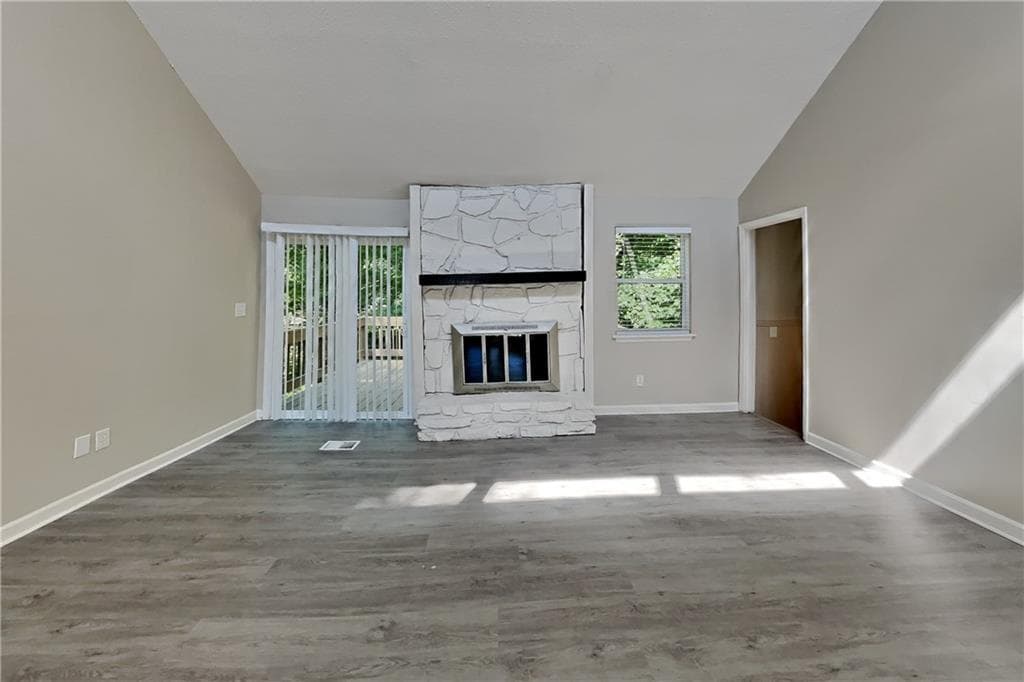 4 bedroom, 3 bathroom, 2,189 sq ft single family residence for rent at 3013 Alberta Drive, Marietta, GA 30062 for $2,490 a month — photo 2