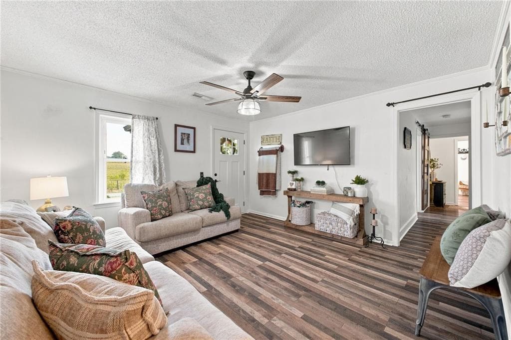 3 bedroom, 1 bathroom, 1,224 sq ft single family residence under contract at 691 Clarkwood Road, Rockmart, GA 30153 — photo 7