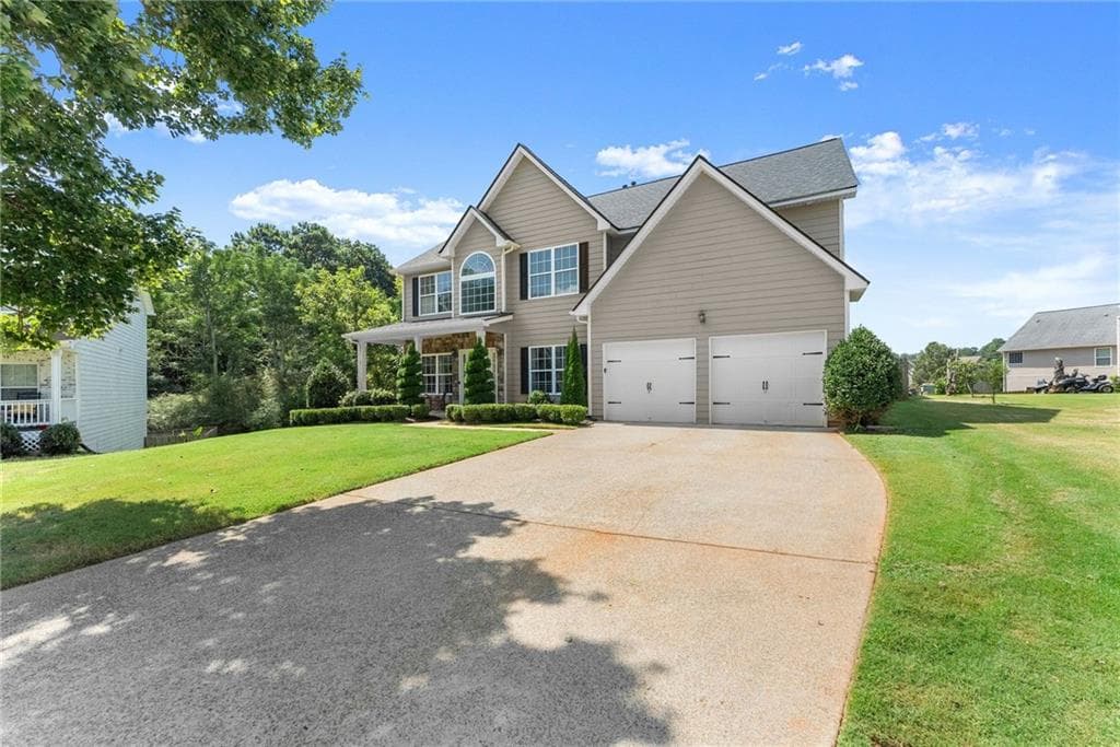 5 bedroom, 3 bathroom, 2,993 sq ft single family residence under contract at 632 Hancock Avenue, Braselton, GA 30517 — photo 4