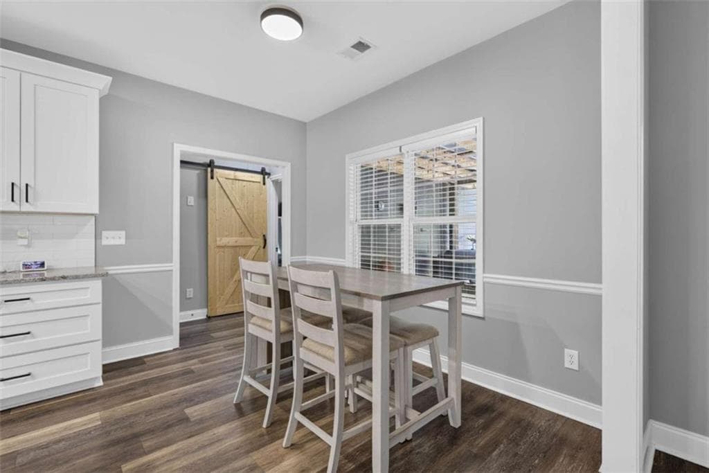 3 bedroom, 2 bathroom, 1,833 sq ft single family residence under contract at 144 Feldspar Drive, Jefferson, GA 30549 — photo 9