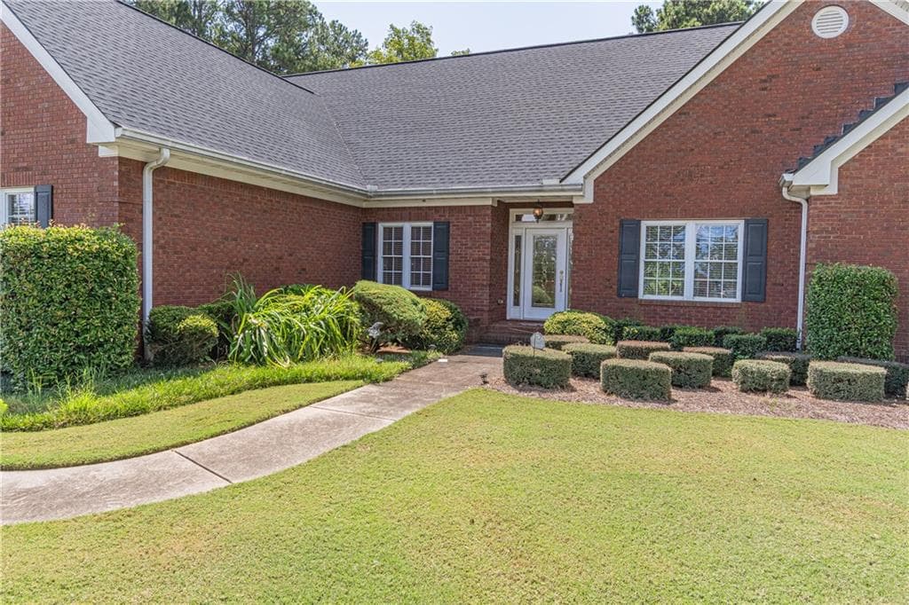 4 bedroom, 2 bathroom, 2,513 sq ft single family residence for sale at 3562 Thompson Mill Road, Buford, GA 30519 — photo 6