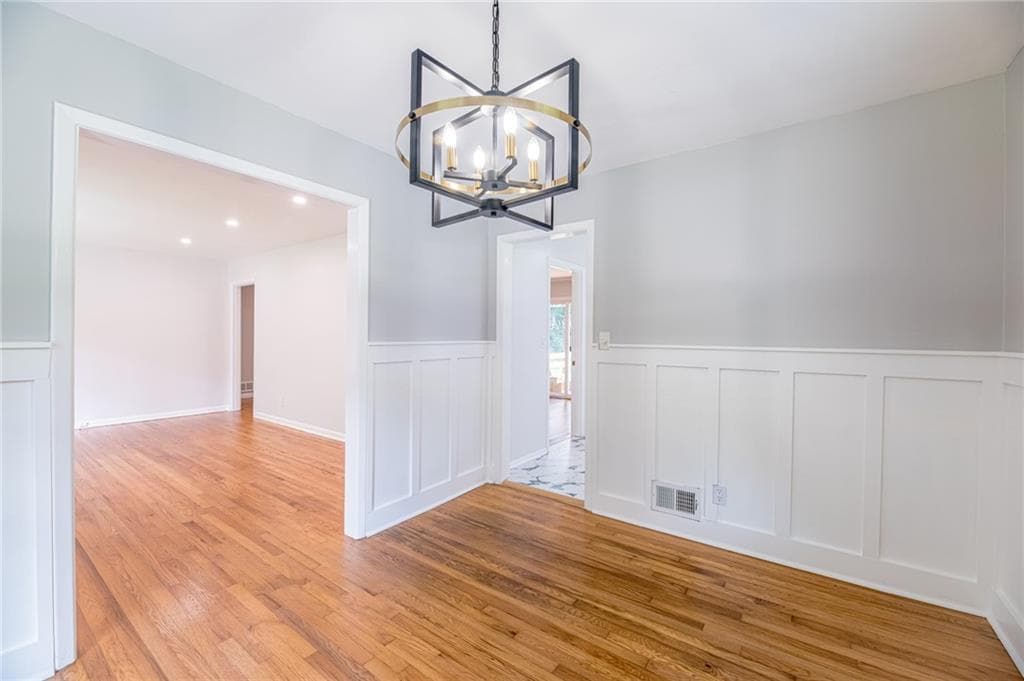 3 bedroom, 1 bathroom, 1,218 sq ft single family residence for sale at 280 Worthington Drive, Marietta, GA 30068 — photo 7