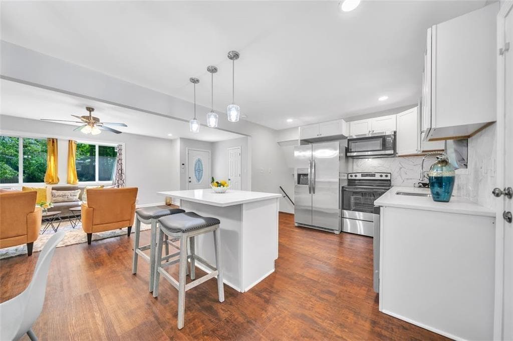4 bedroom, 2 bathroom, 1,779 sq ft single family residence for sale at 1893 Burning Tree Drive, Decatur, GA 30032 — photo 3