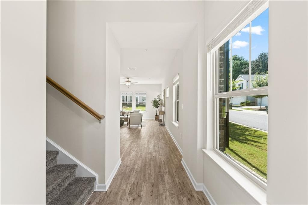 3 bedroom, 3 bathroom, 2,061 sq ft townhouse for sale at 1121 Arrowlake Road, Marietta, GA 30064 — photo 5