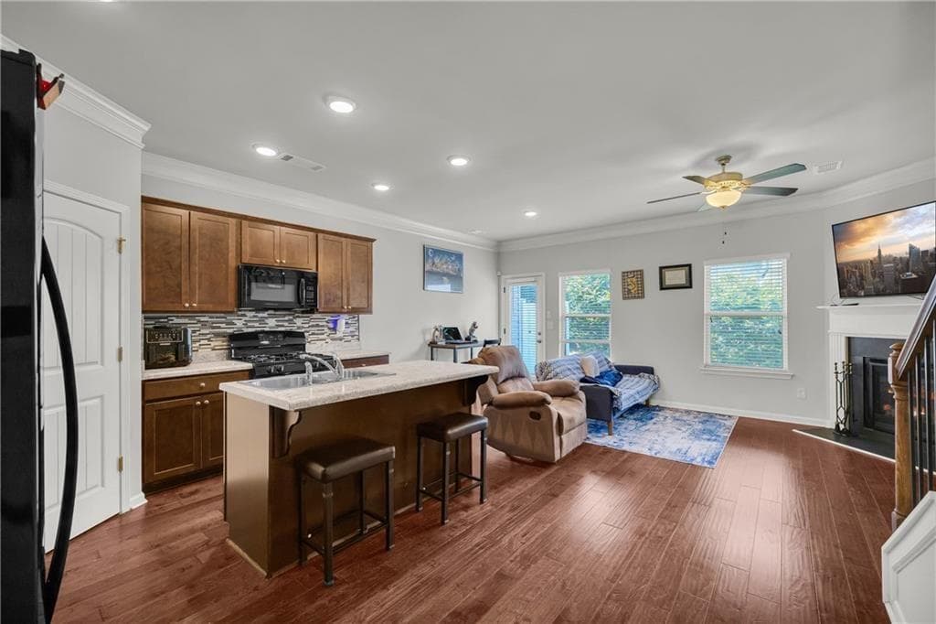 3 bedroom, 3 bathroom, 1,457 sq ft townhouse for sale at 1735 Snapping Court, Winder, GA 30680 — photo 7