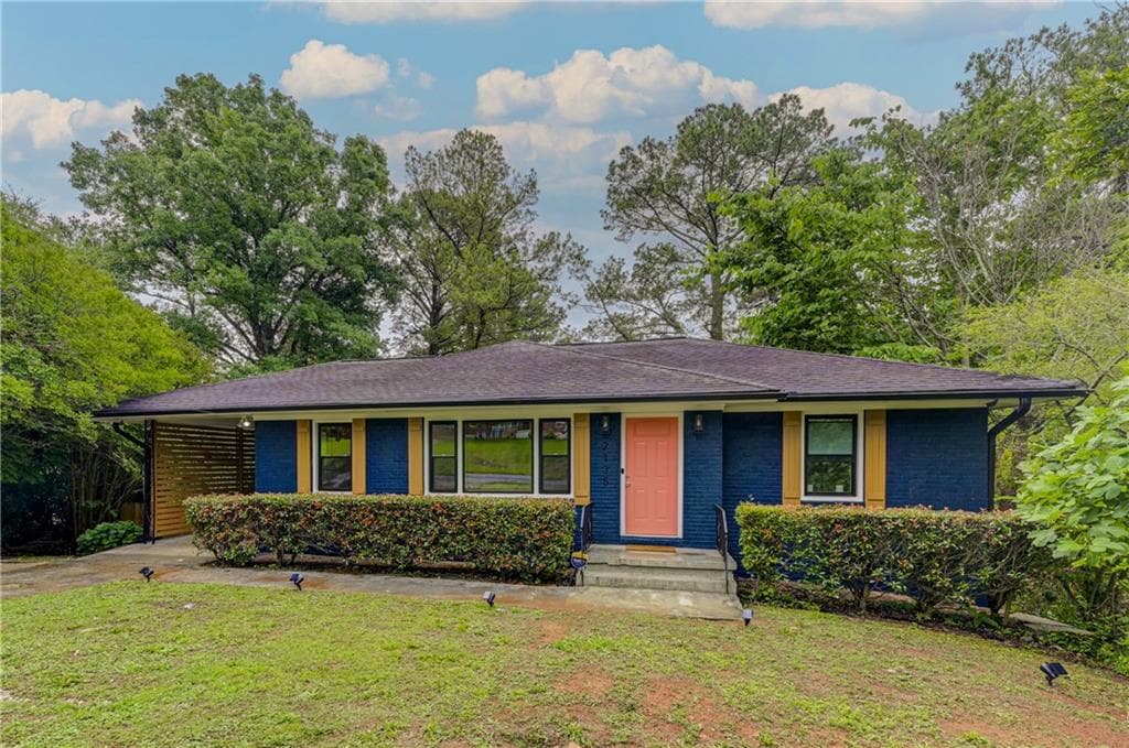 3 bedroom, 3 bathroom, 2,330 sq ft single family residence for sale at 2135 Brannen Road, Atlanta, GA 30316 — photo 1 of 40