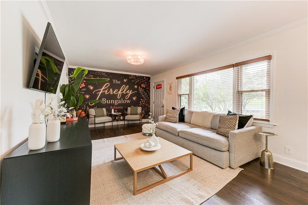 3 bedroom, 3 bathroom, 2,330 sq ft single family residence for sale at 2135 Brannen Road, Atlanta, GA 30316 — photo 6