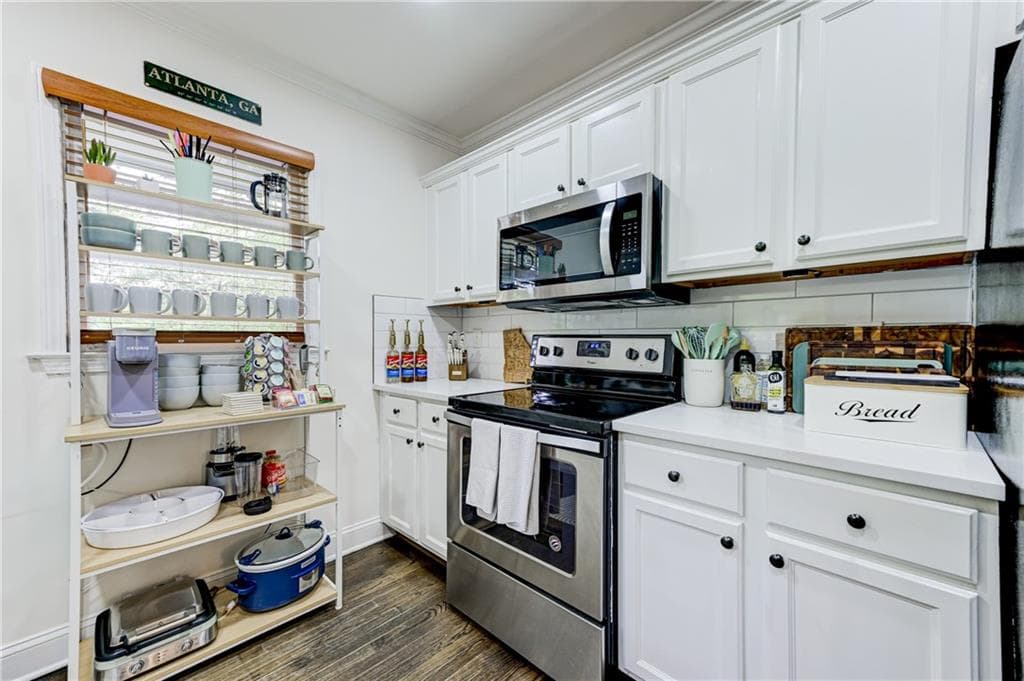 3 bedroom, 3 bathroom, 2,330 sq ft single family residence for sale at 2135 Brannen Road, Atlanta, GA 30316 — photo 10