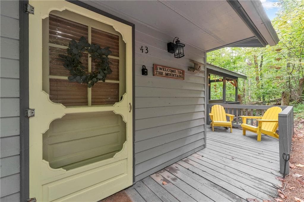 2 bedroom, 1 bathroom, 576 sq ft single family residence for sale at 43 Whispering Pines Lane, Sautee Nacoochee, GA 30571 — photo 3
