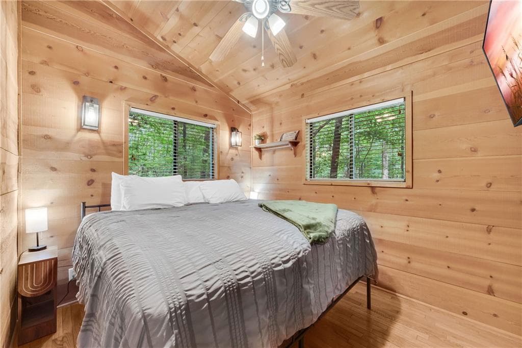2 bedroom, 1 bathroom, 576 sq ft single family residence for sale at 43 Whispering Pines Lane, Sautee Nacoochee, GA 30571 — photo 10