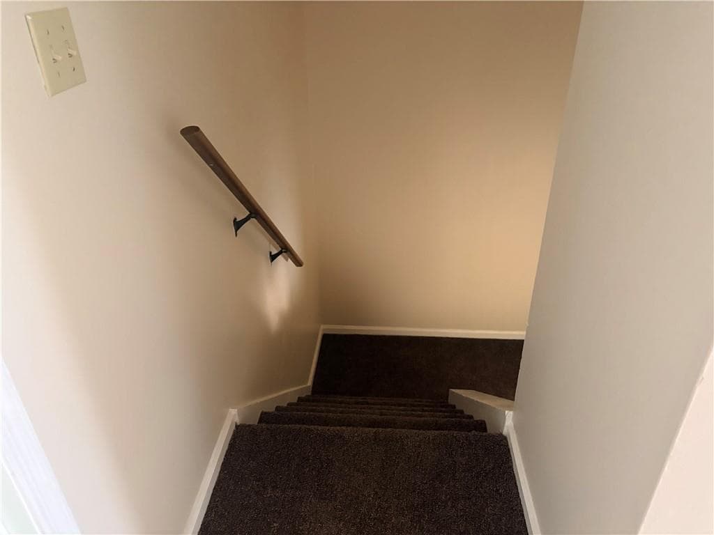 2 bedroom, 2 bathroom, 4,588 sq ft townhouse for rent at 165 Hunters Lane B, Fayetteville, GA 30215 for $1,450 a month — photo 4