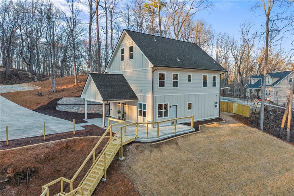 5 bedroom, 4 bathroom, 2,895 sq ft single family residence for sale at 3114 Old Cornelia Highway, Gainesville, GA 30507 — photo 1 of 86