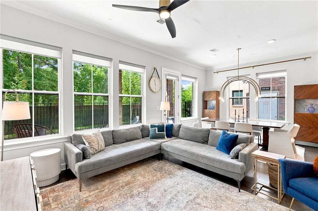 3 bedroom, 4 bathroom, 2,695 sq ft townhouse for sale at 260 Walker Avenue, Roswell, GA 30076 — photo 6