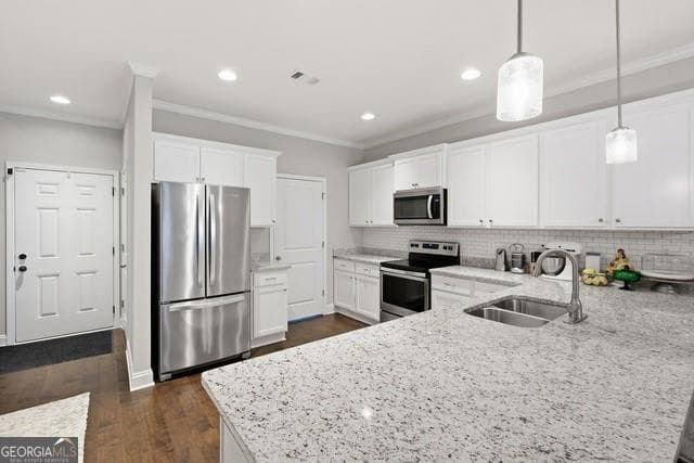 3 bedroom, 3 bathroom, 1,506 sq ft townhouse for sale at 3874 Valley View Ct, Gainesville, GA 30501 — photo 5
