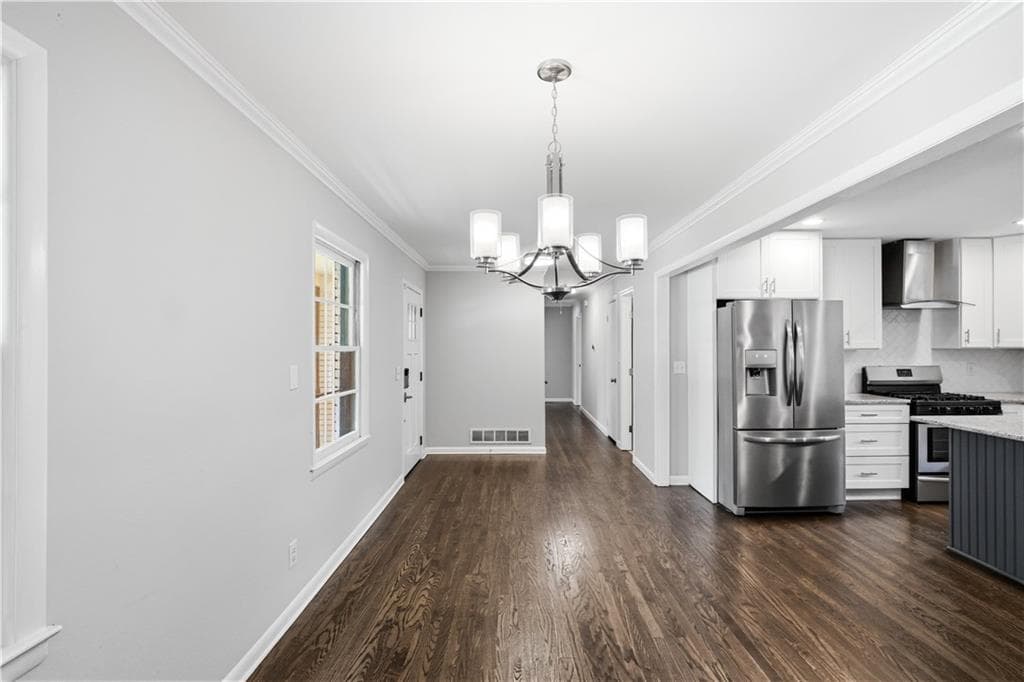 4 bedroom, 3 bathroom, 2,179 sq ft single family residence for sale at 3020 Landrum Drive, Atlanta, GA 30311 — photo 4