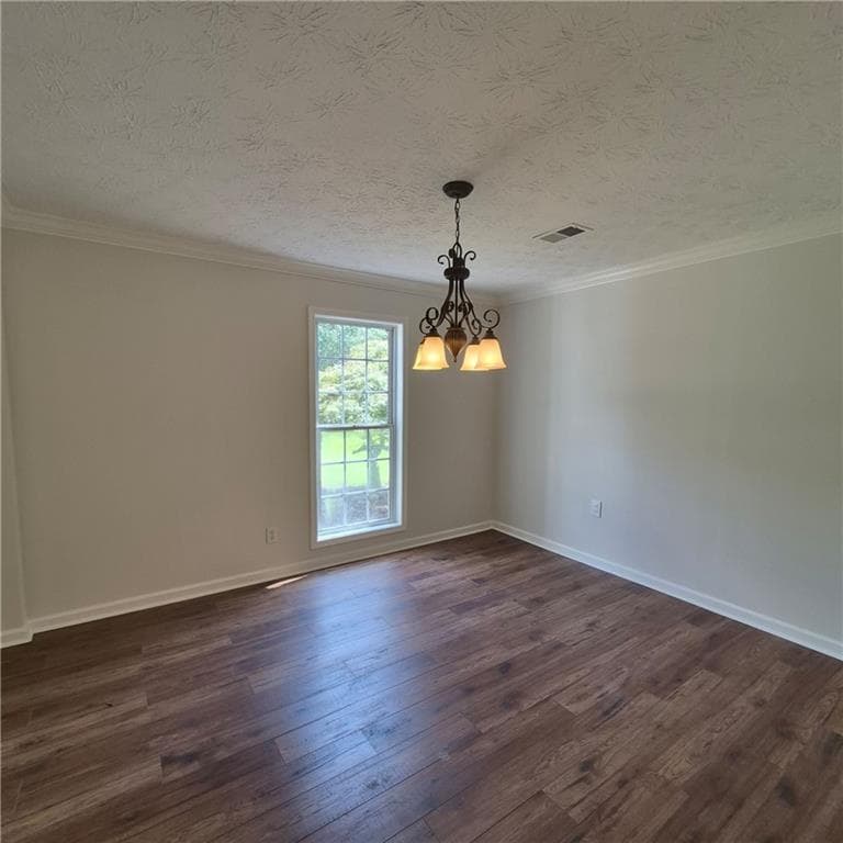 4 bedroom, 3 bathroom, 1,834 sq ft single family residence for sale at 709 Sunny Field Lane, Lawrenceville, GA 30043 — photo 7