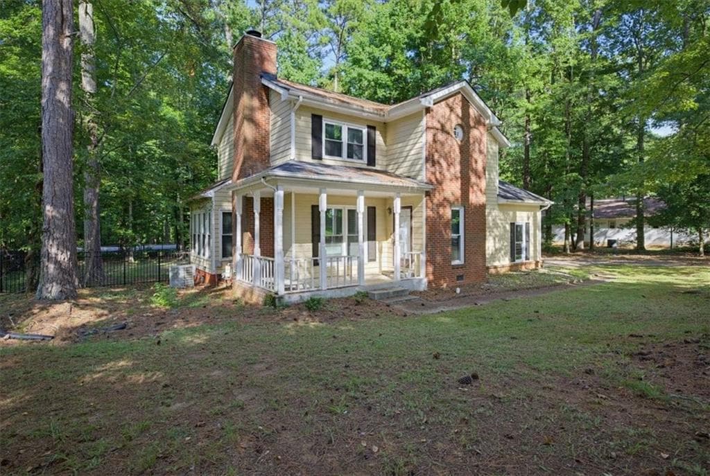 3 bedroom, 3 bathroom, 2,152 sq ft single family residence for sale at 210 Groveland Drive, Peachtree City, GA 30269