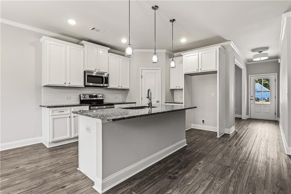 4 bedroom, 3 bathroom, 3,182 sq ft single family residence for sale at 469 Flowing Trail, Dawsonville, GA 30534 — photo 10